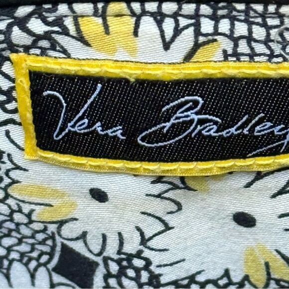 Vera Bradley quilted shoulder bag missing strap - Picture 5 of 7